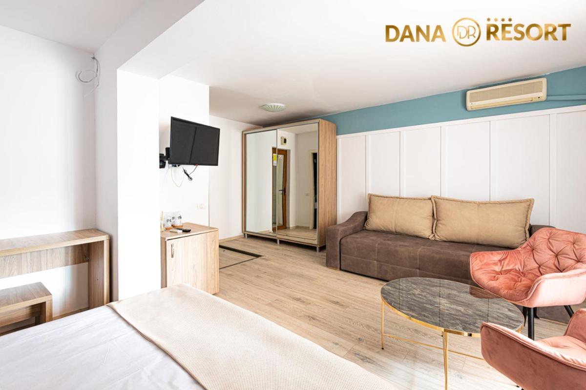 Hotel Dana Resort Венус Екстериор снимка